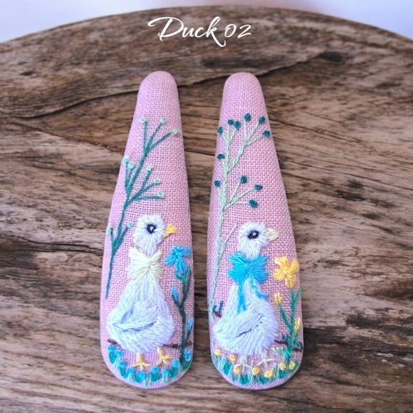 Embroidered Duck Hair Clips - Picture 1 of 1